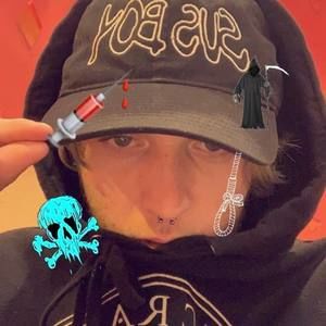 Meet your Posher, Isaac